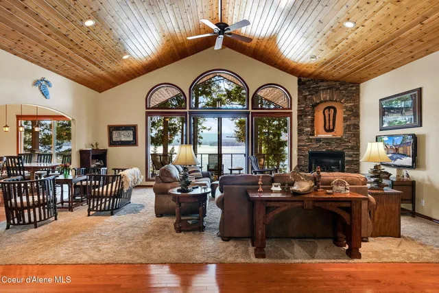 $2,695,000 | 7404 South Panorama View Drive, Harrison, ID 83833
