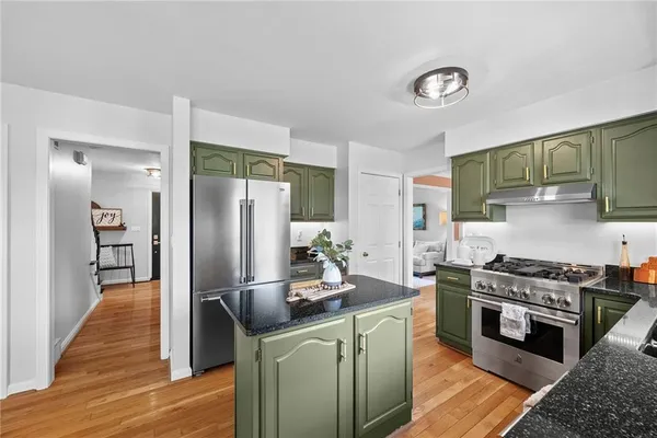 $650,000 | 107 Union Church Road, Mars, PA 16046