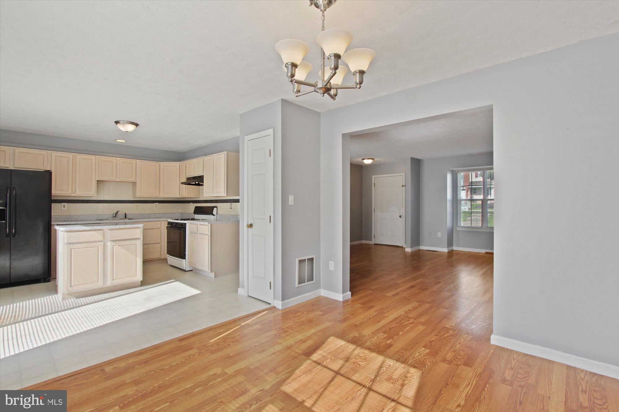 179 Country Ridge Drive Red Lion, PA 17356 - Photo 8 of 28 Gallery Image 8