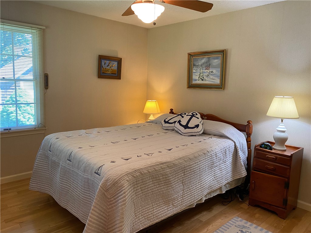 13 Cove Road Westerly, RI 02891 - Photo 24 of 41