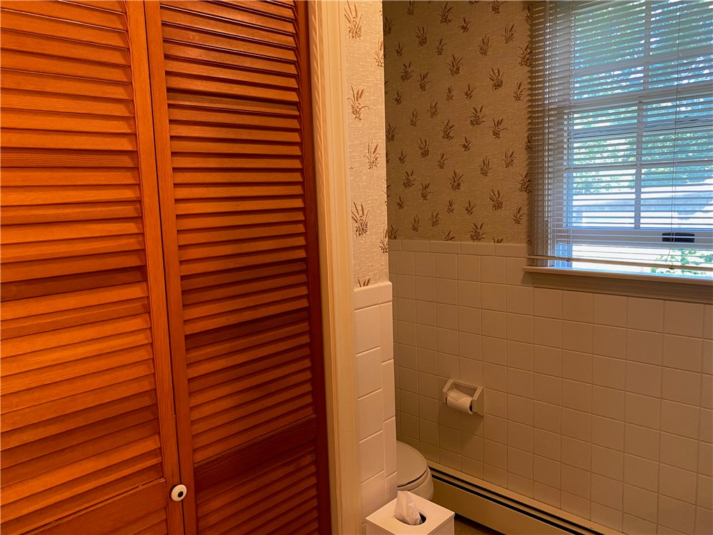 13 Cove Road Westerly, RI 02891 - Photo 33 of 41