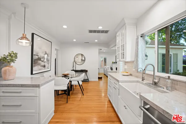 $1,699,000 | 11552 Hesby Street, Valley Village, CA 91601