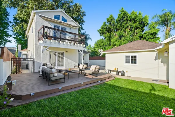 $1,699,000 | 11552 Hesby Street, Valley Village, CA 91601