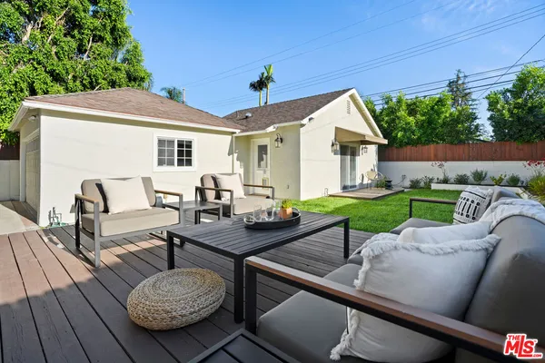 $1,699,000 | 11552 Hesby Street, Valley Village, CA 91601