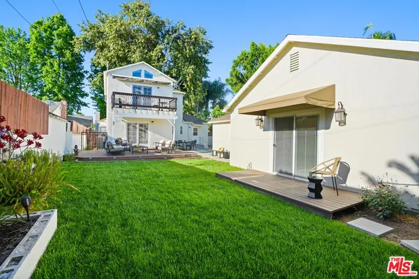 $1,699,000 | 11552 Hesby Street, Valley Village, CA 91601