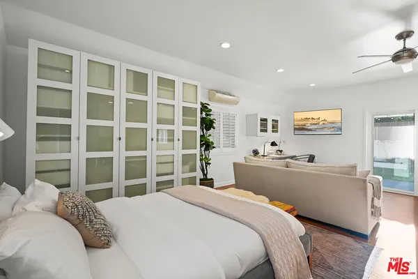 $1,699,000 | 11552 Hesby Street, Valley Village, CA 91601