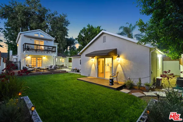 $1,699,000 | 11552 Hesby Street, Valley Village, CA 91601