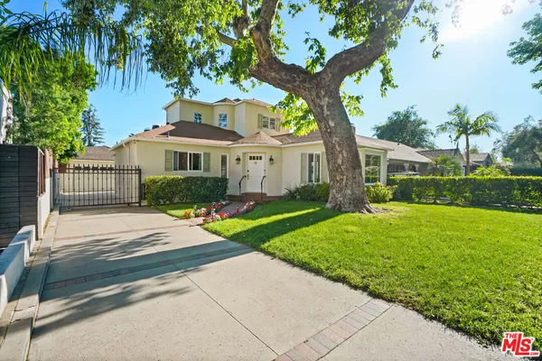 $1,699,000 | 11552 Hesby Street, Valley Village, CA 91601
