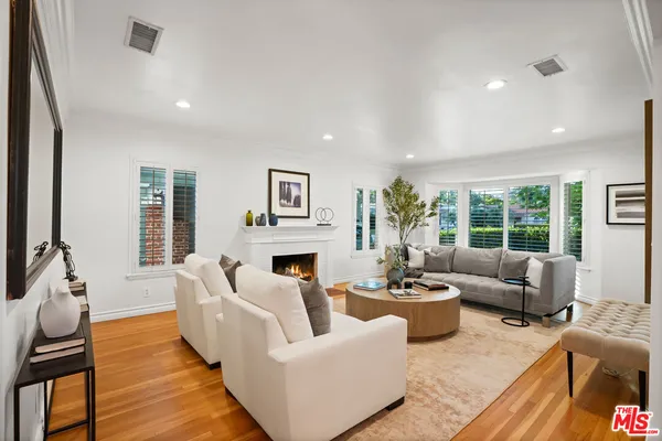 $1,699,000 | 11552 Hesby Street, Valley Village, CA 91601