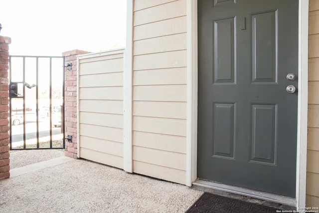 $960 | 11610 Vance Jackson, Unit 981, San Antonio, TX 78230