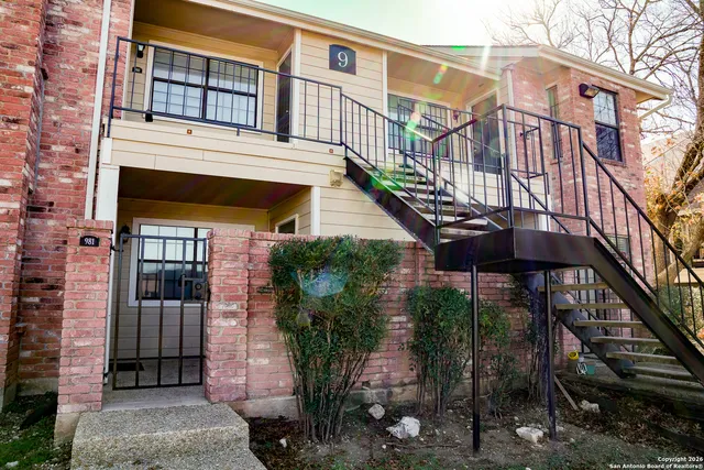 $960 | 11610 Vance Jackson, Unit 981, San Antonio, TX 78230