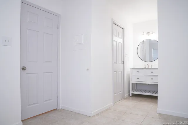 $960 | 11610 Vance Jackson, Unit 981, San Antonio, TX 78230