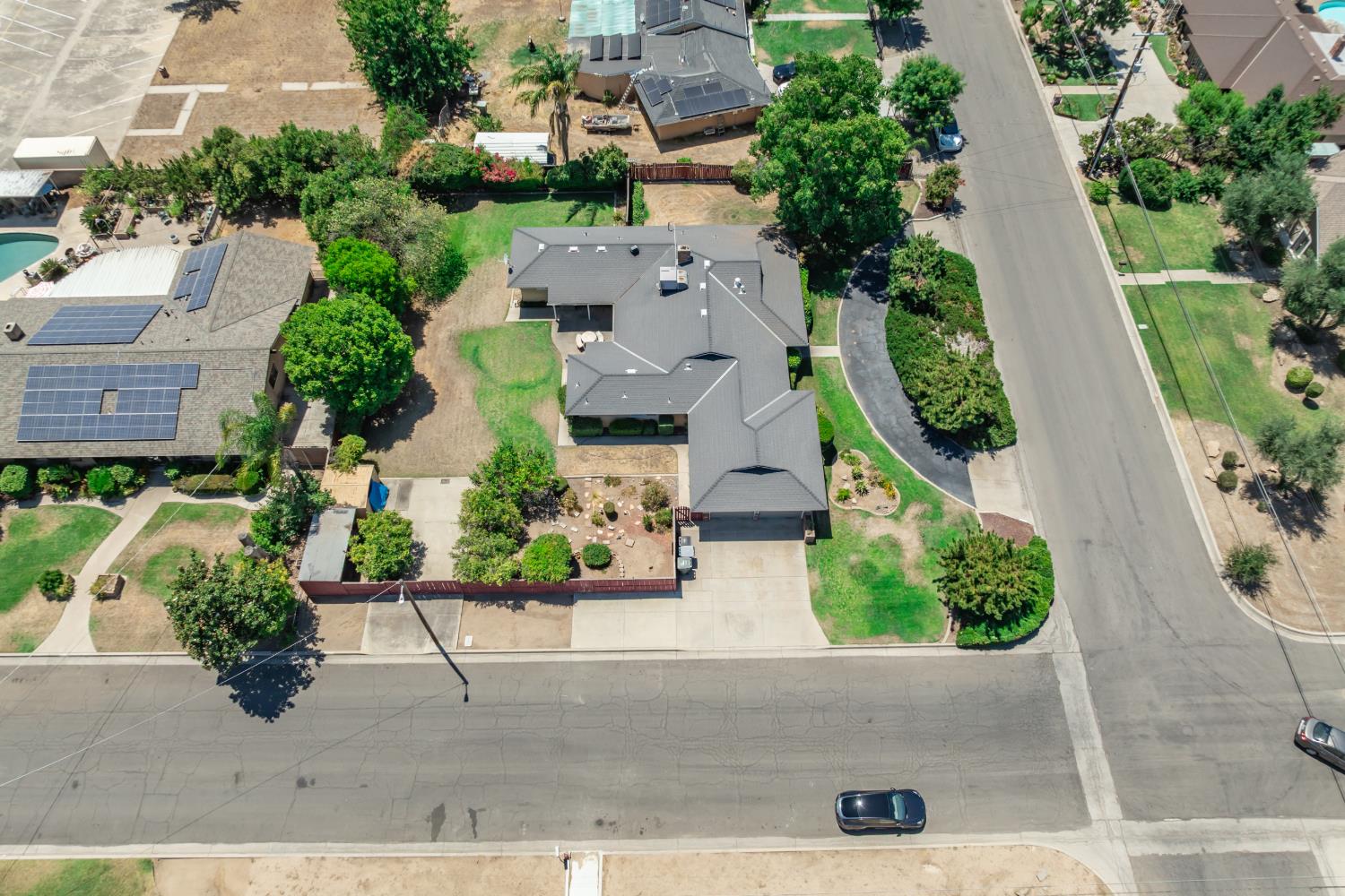 4328 East Rialto Avenue Fresno, CA 93726 - Photo 41 of 43