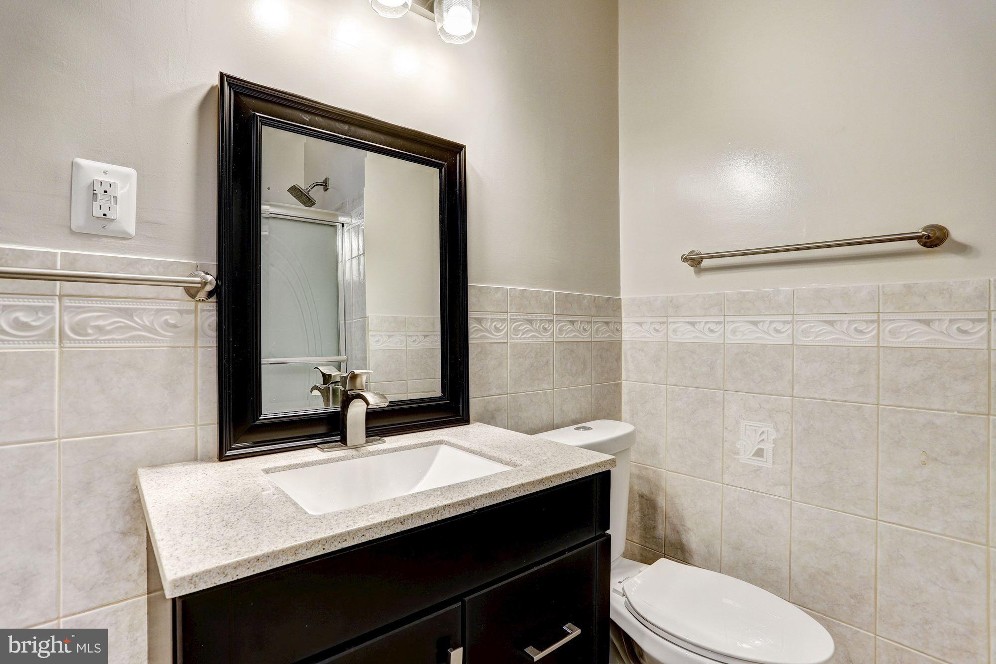 4638 Rokeby Road Baltimore, MD 21229 - Photo 22 of 28 Renovated upper-level full bath