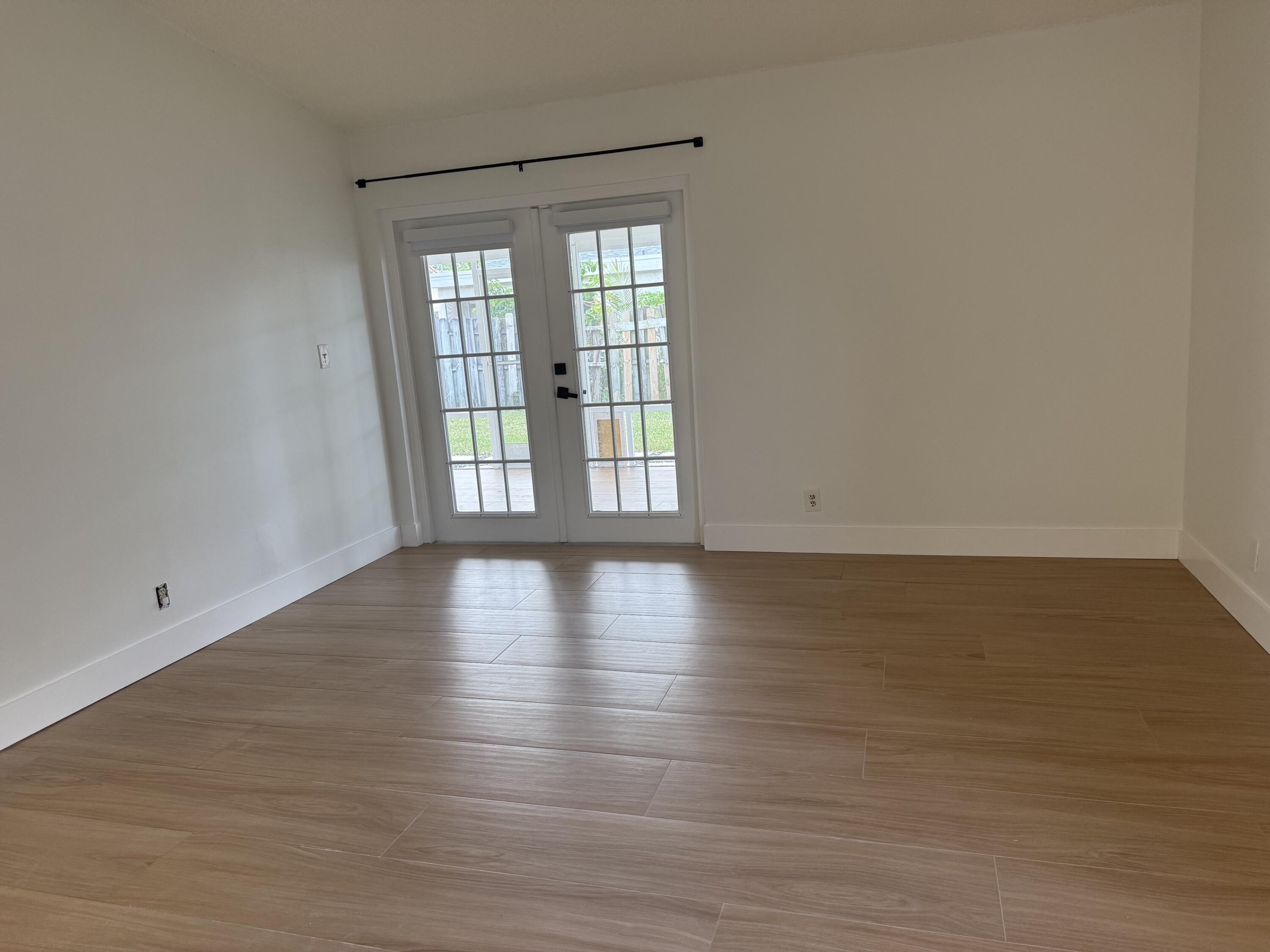 6249 Foster Street Jupiter, FL 33458 - Photo 20 of 25 master