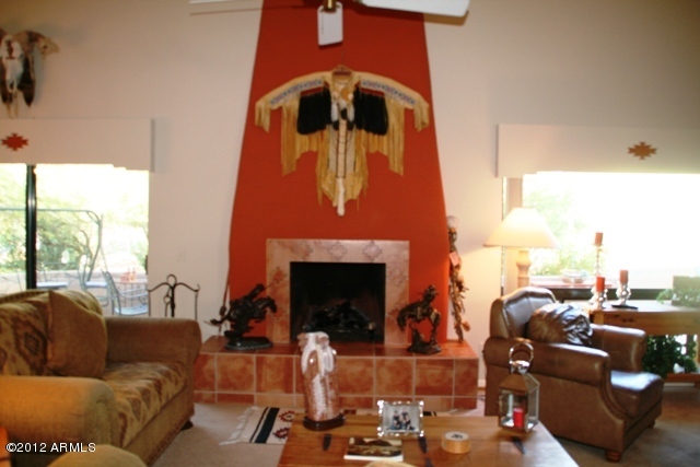 18534 East Parada Circle Rio Verde, AZ 85263 - Photo 6 of 25 Living Room