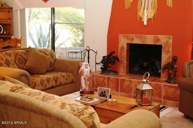 18534 East Parada Circle Rio Verde, AZ 85263 - Photo 7 of 25 Living Room