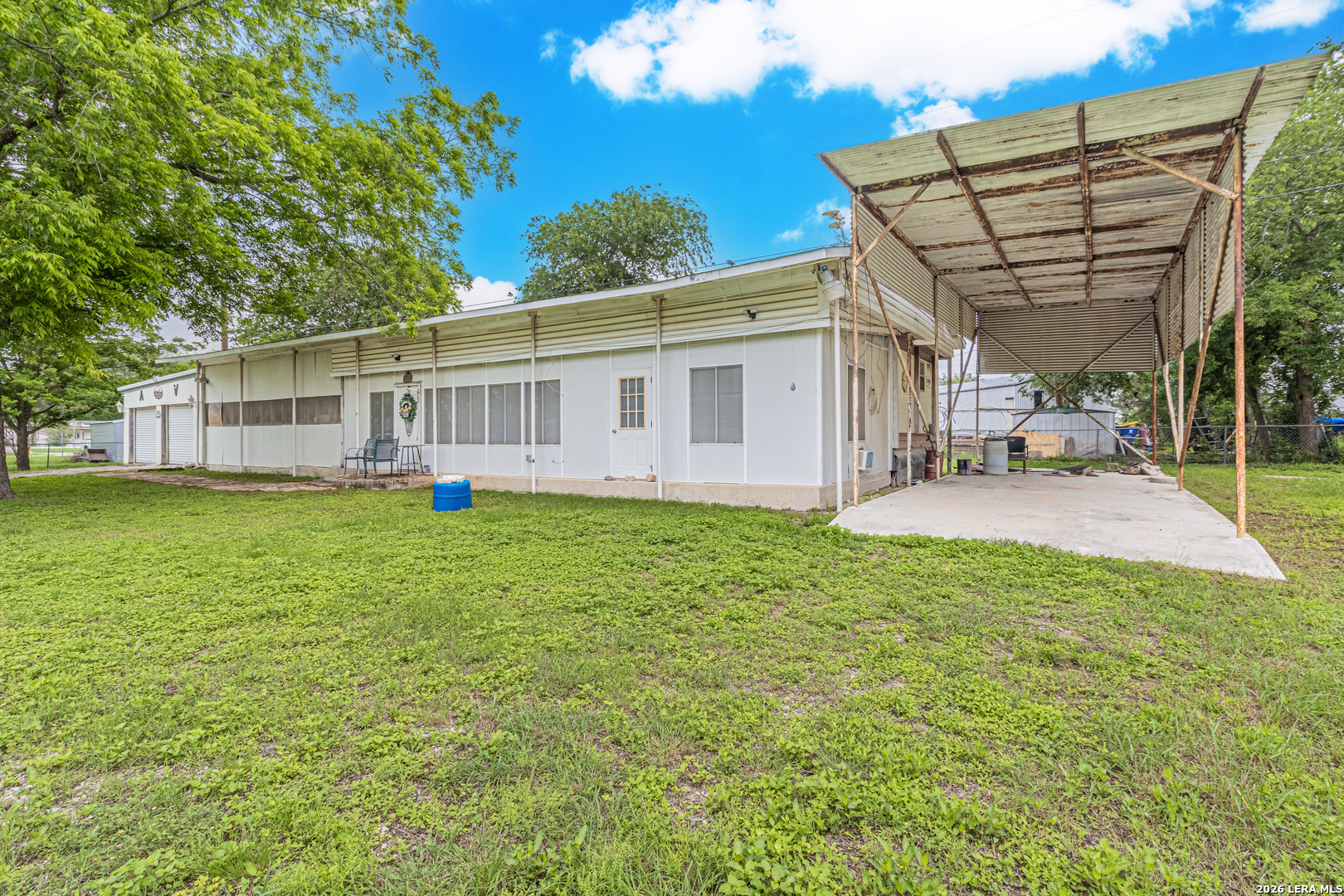 155 Vijil Loop Cibolo, TX 78108 - Photo 4 of 35