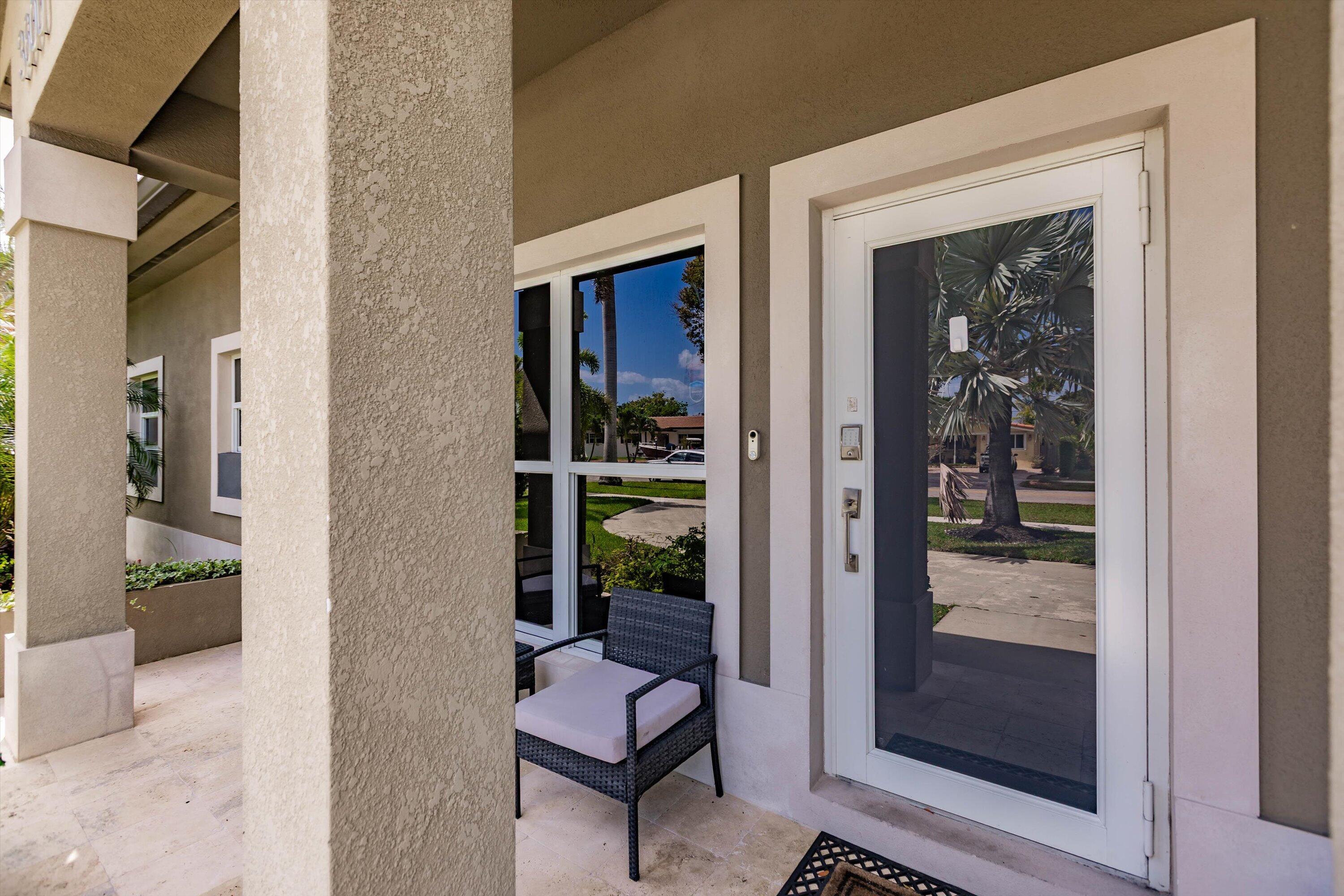 3600 South Longfellow Circle Hollywood, FL 33021 - Photo 3 of 39 03-Photo 003
