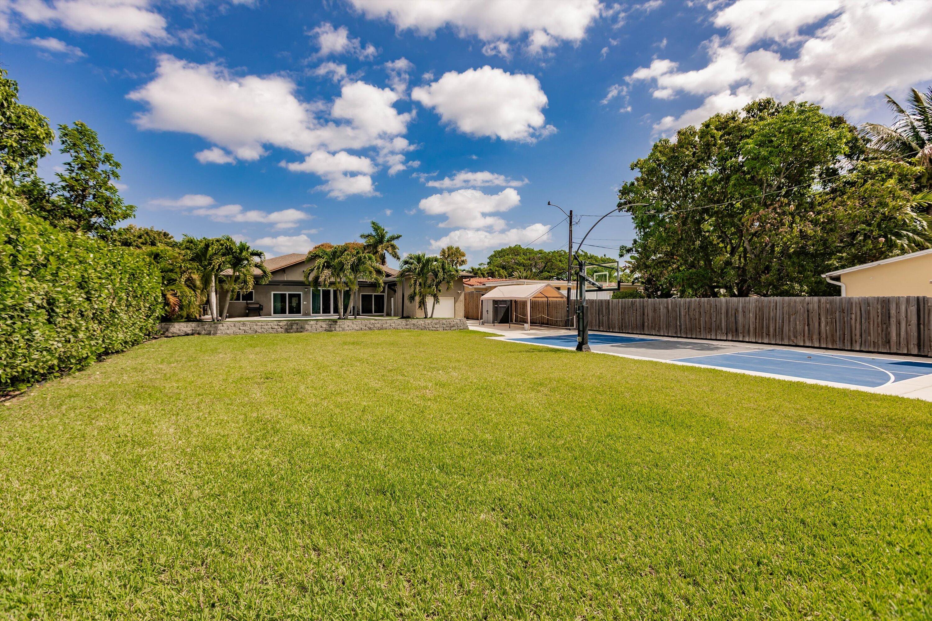 3600 South Longfellow Circle Hollywood, FL 33021 - Photo 32 of 39 32-Photo 032