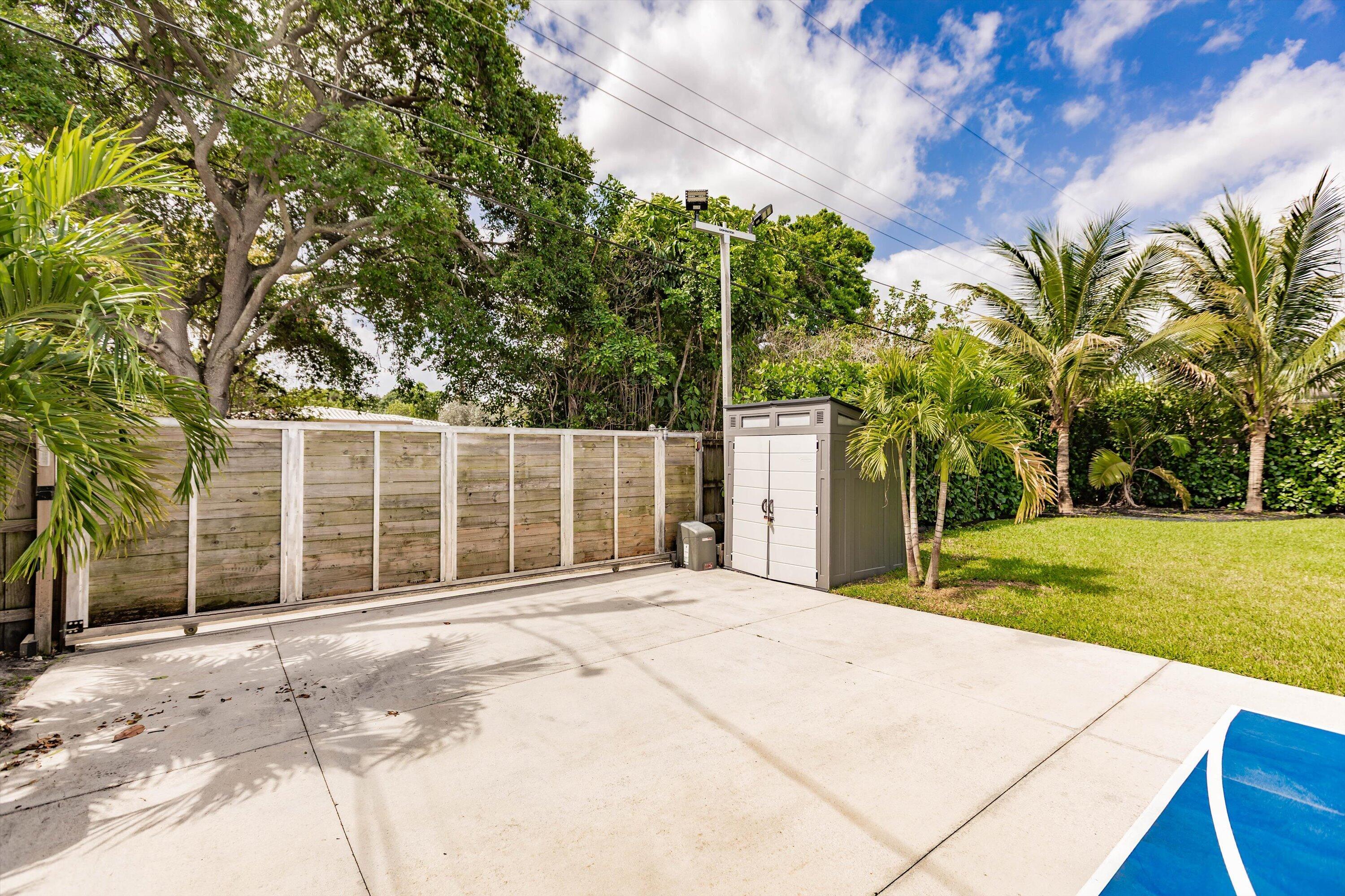 3600 South Longfellow Circle Hollywood, FL 33021 - Photo 33 of 39 33-Photo 033