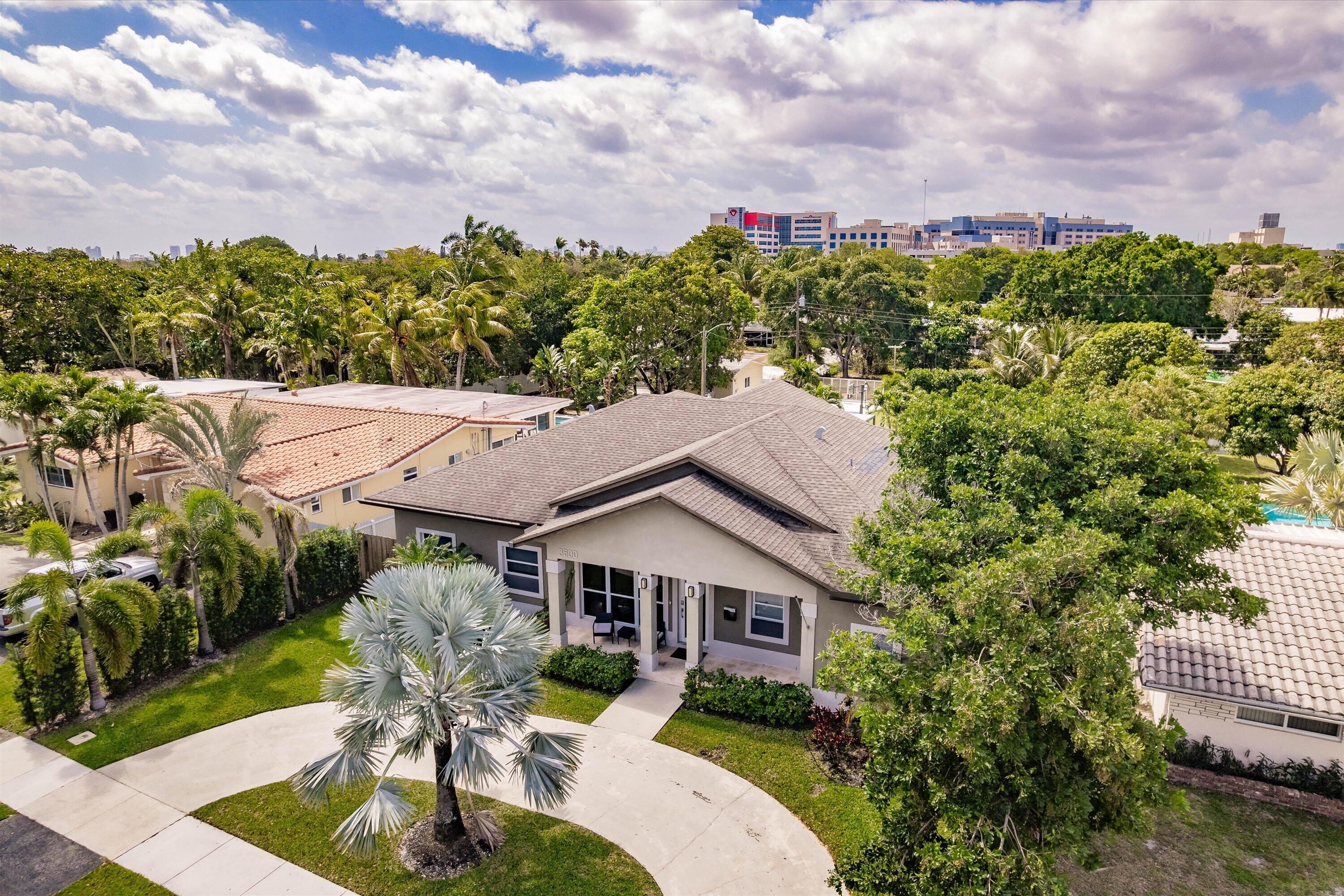 3600 South Longfellow Circle Hollywood, FL 33021 - Photo 34 of 39 34-Drone Photo 001