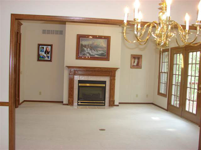 6758 Ridges Court Bettendorf, IA 52722 - Photo 3 of 9 Gallery Image 3