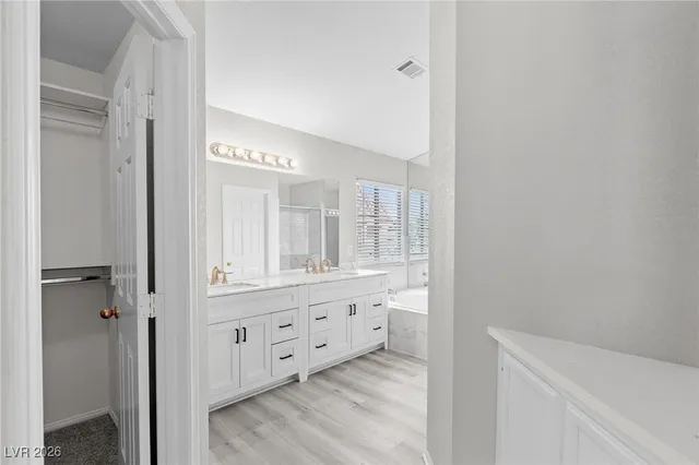 $3,295 | 7652 Botany Bay Drive, Las Vegas, NV 89128