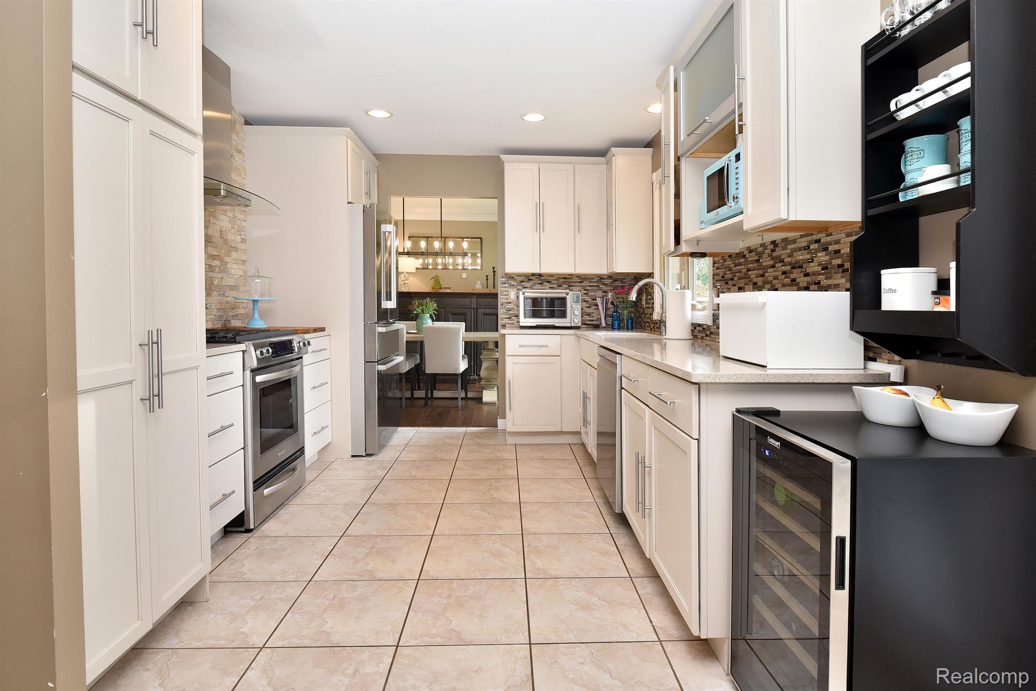 3340 Upton Drive Troy, MI 48084 - Photo 10 of 31 Gallery Image 10