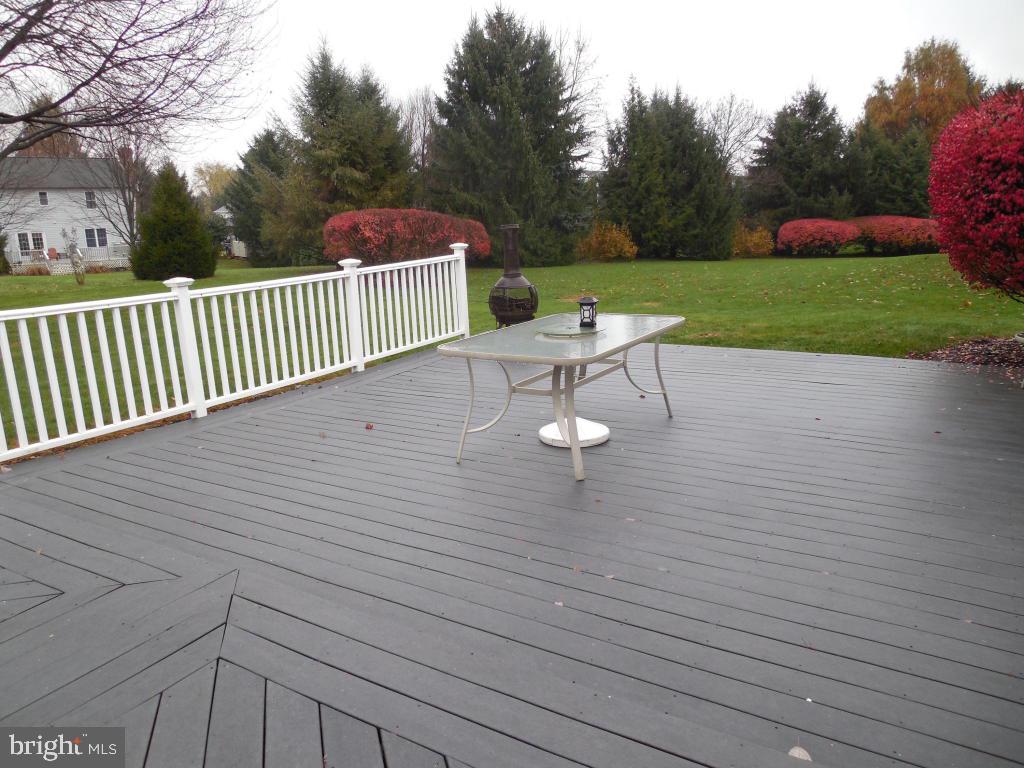 115 Milton Circle Lititz, PA 17543 - Photo 11 of 25 Gallery Image 11