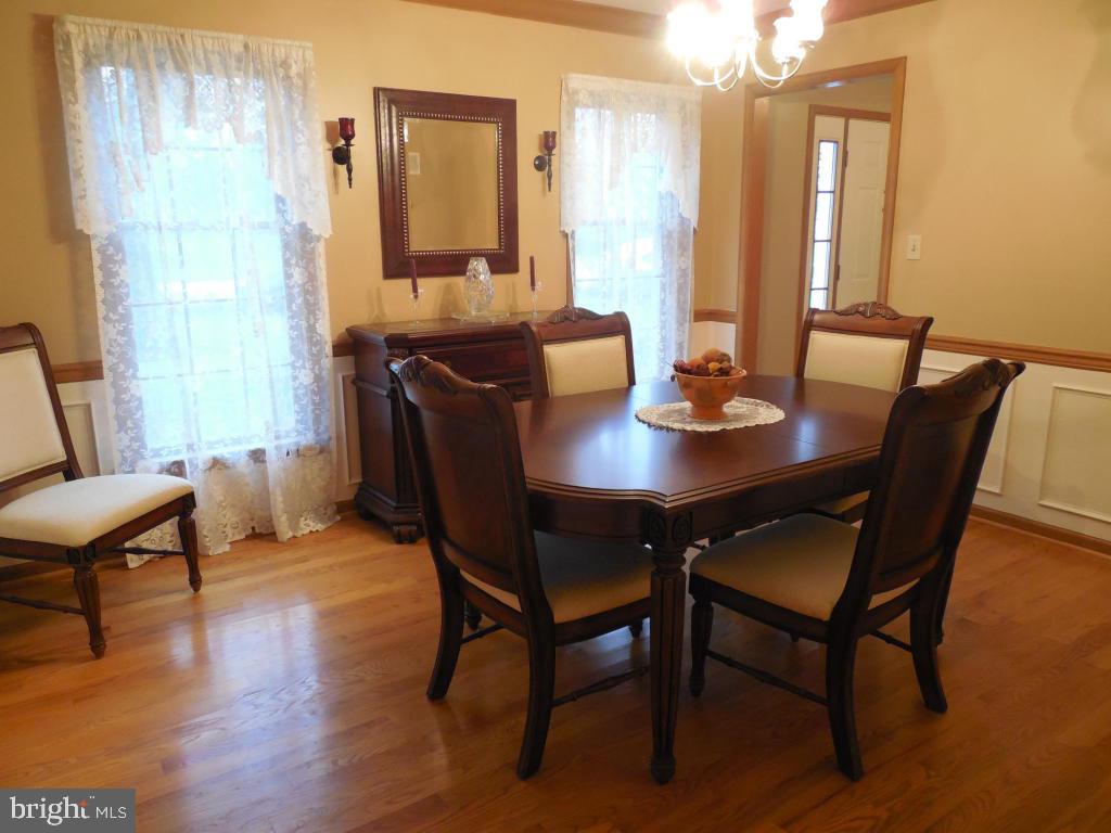 115 Milton Circle Lititz, PA 17543 - Photo 5 of 25 Gallery Image 5