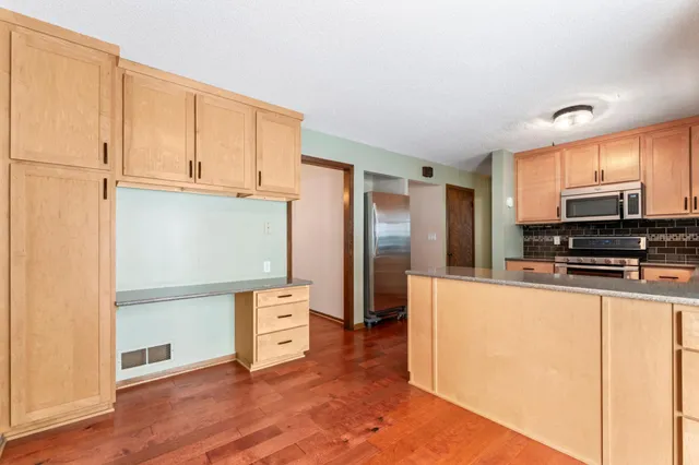 $399,000 | 2916 6th Avenue Northwest, Rochester, MN 55901