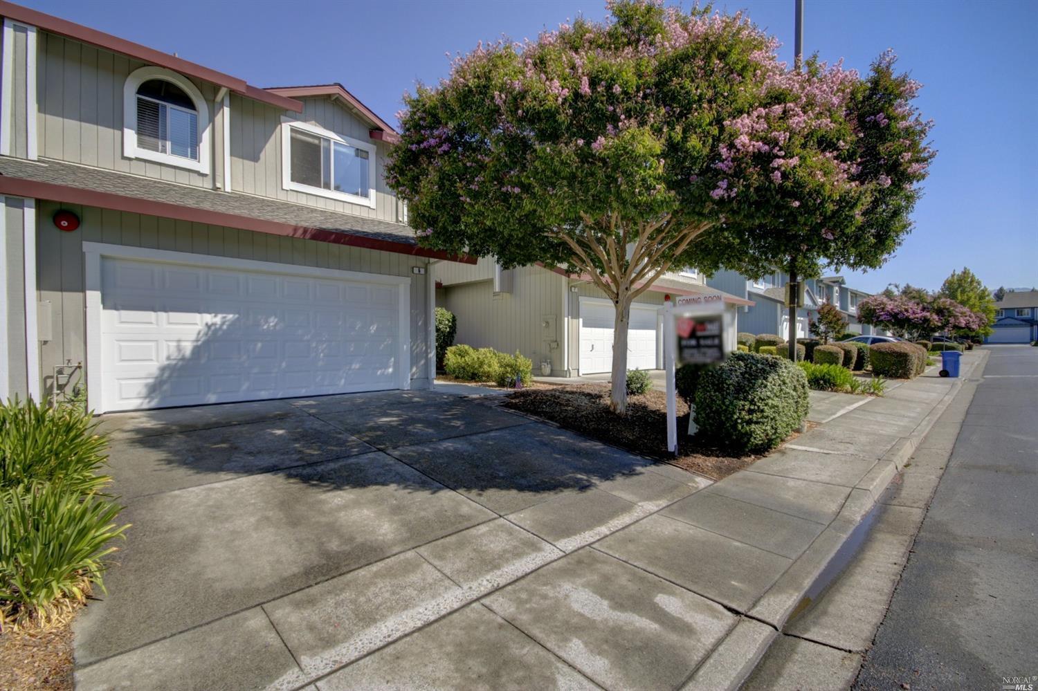6 Regents Circle Rohnert Park, CA 94928 - Photo 1 of 1 a view of a house with a yard