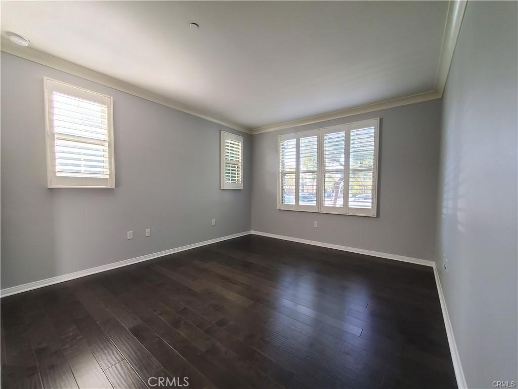 76 Mayfair Irvine, CA 92620 - Photo 12 of 16