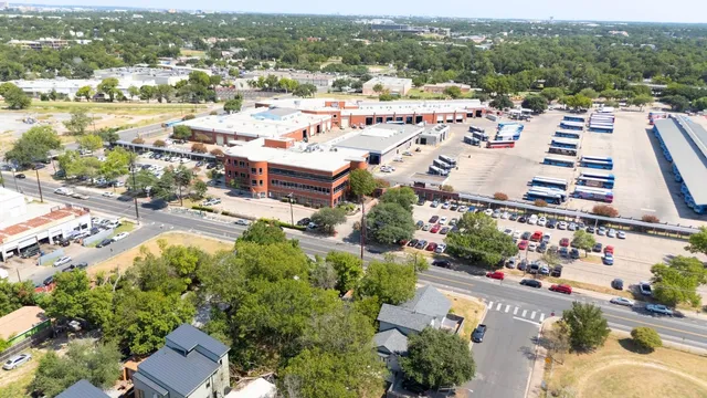 $450,000 | 2909 East 5th Street, Austin, TX 78702