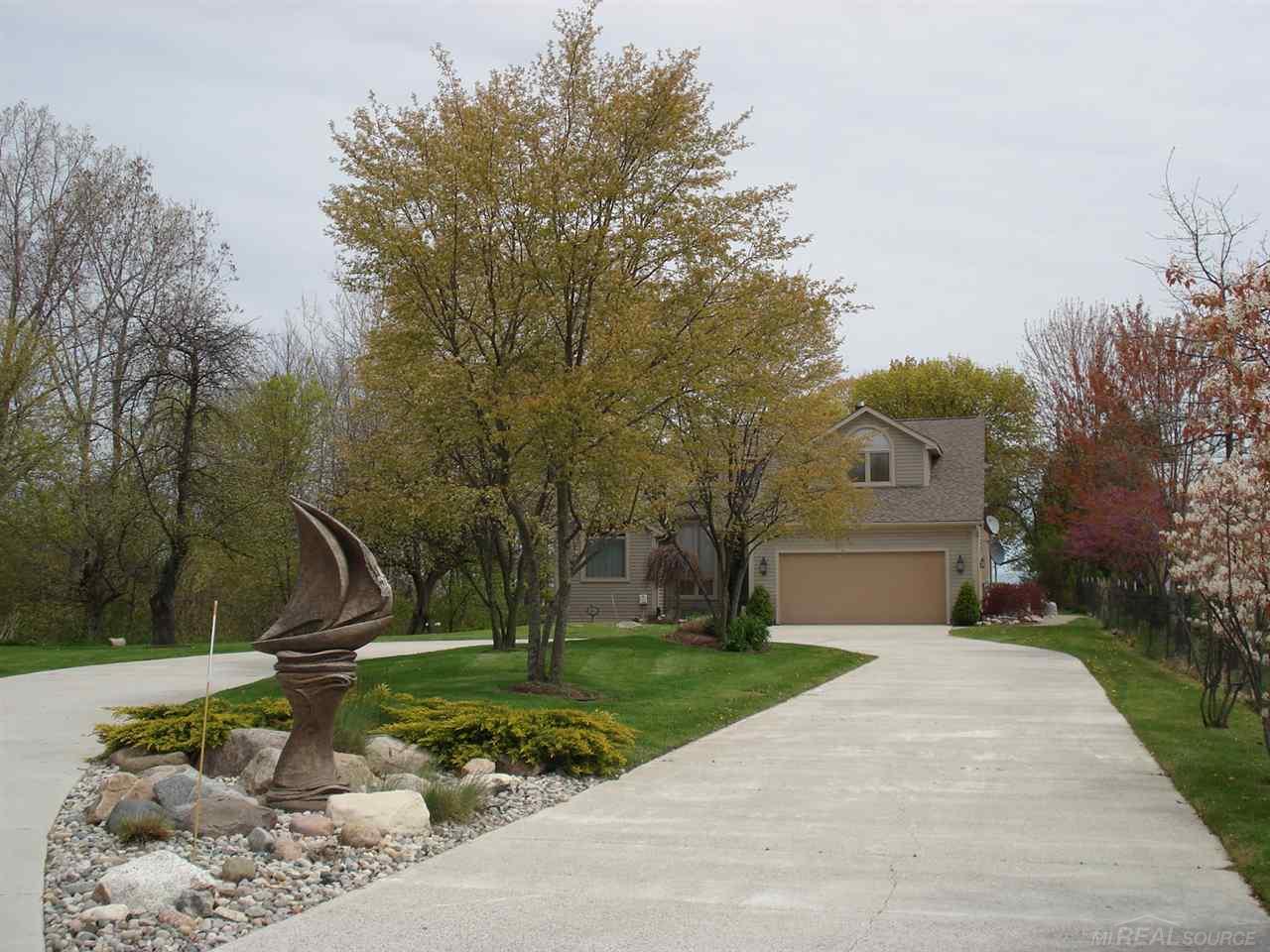 6311 Lakeshore Road Lexington, MI 48450 - Photo 9 of 82