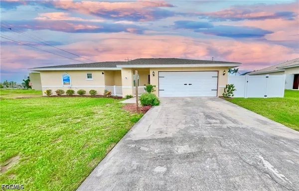 $289,900 | 2314 Southeast 18th Place, Cape Coral, FL 33990