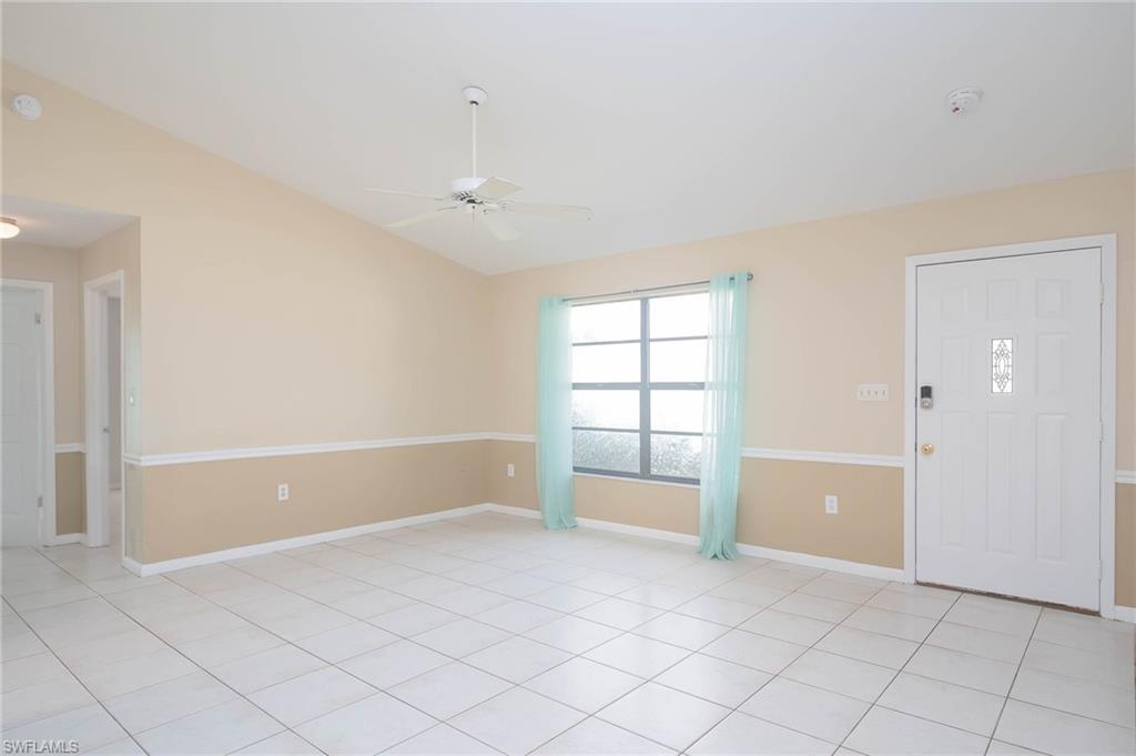 18093 Laurel Valley Road Fort Myers, FL 33967 - Photo 5 of 28 Gallery Image 5