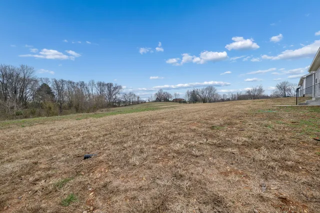 $305,000 | 1085 Landing Lane, Adams, TN 37010