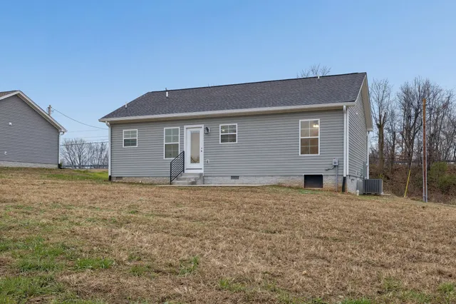 $305,000 | 1085 Landing Lane, Adams, TN 37010
