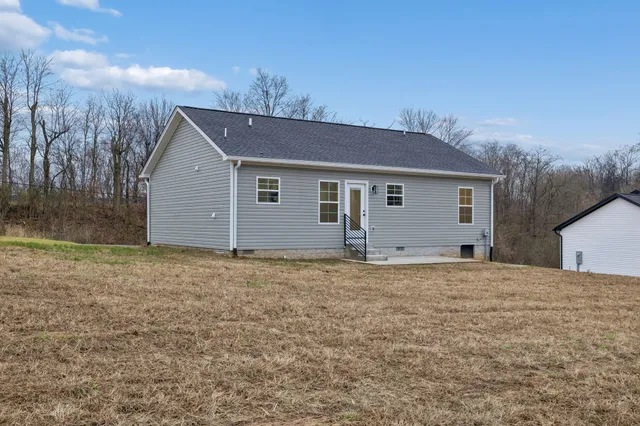 $305,000 | 1085 Landing Lane, Adams, TN 37010