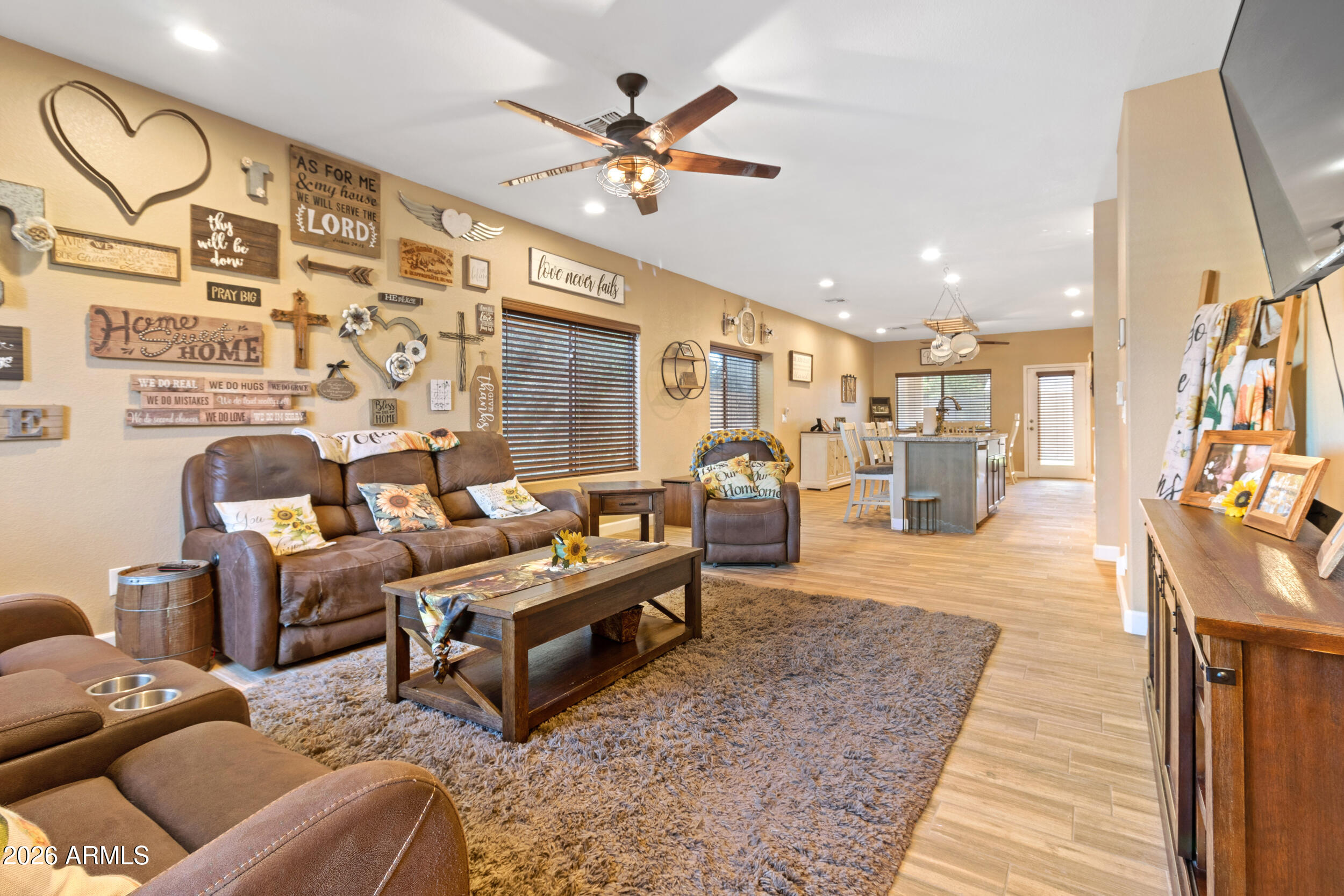 3669 East Derringer Way Gilbert, AZ 85297 - Photo 8 of 34 IMG_1897