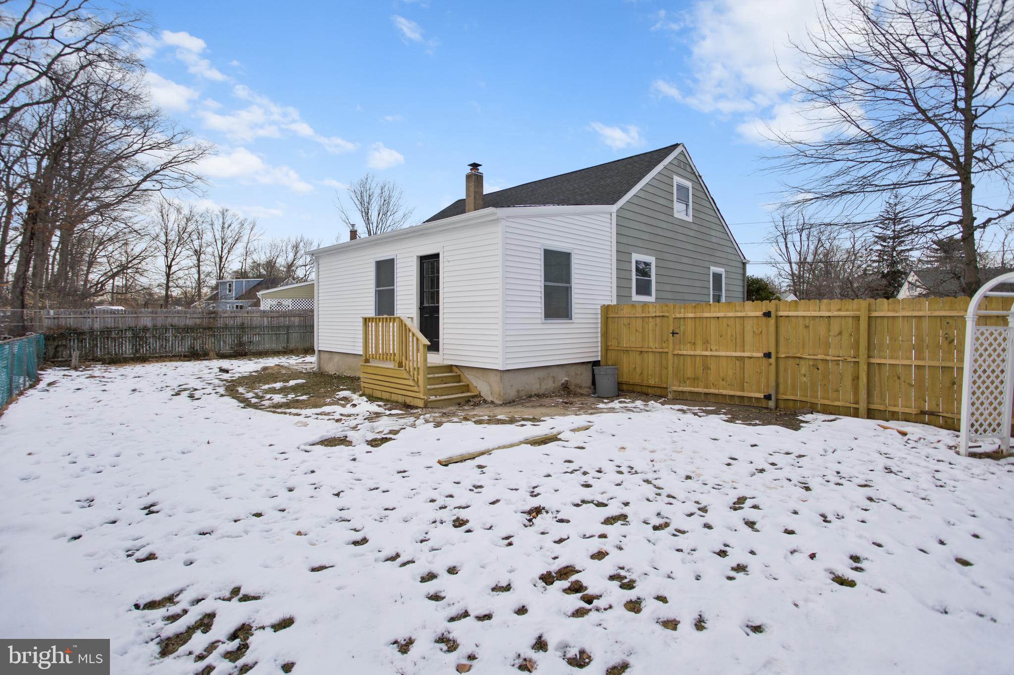 16 Ranchwood Drive Ewing, NJ 08618 - Photo 27 of 29 Exterior Back w/Wooden Privacy Fence