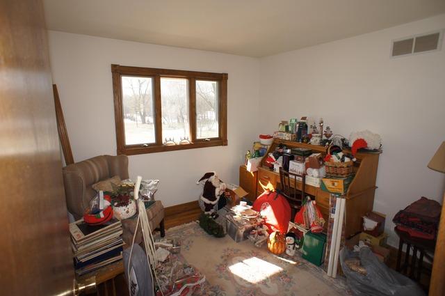 2039 Bradwell Road Inverness, IL 60067 - Photo 12 of 20