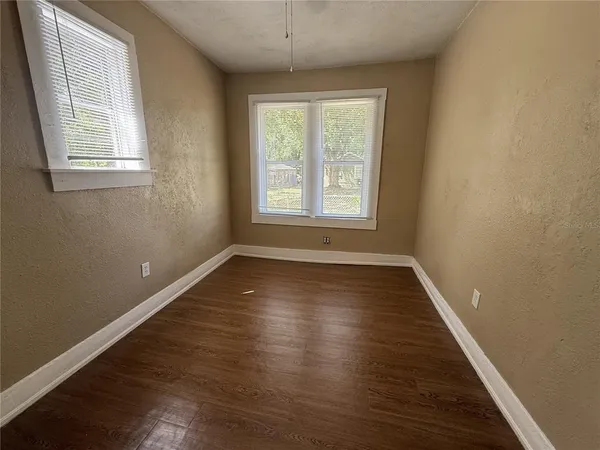 $1,350 | 314 West Crescent Drive, Lakeland, FL 33805