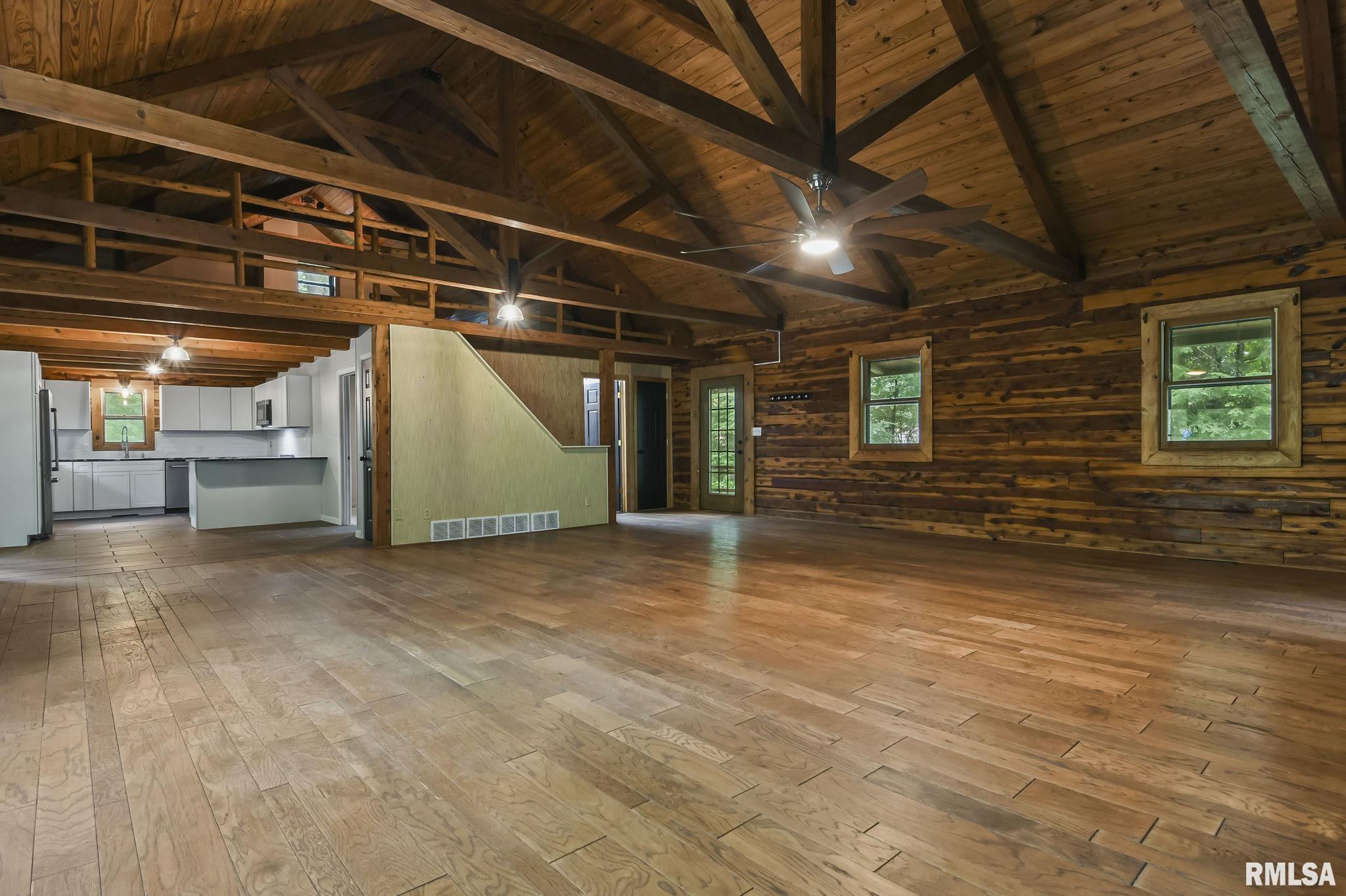 22950 Greenpass Road Athens, IL 62613 - Photo 14 of 53 Gallery Image 14