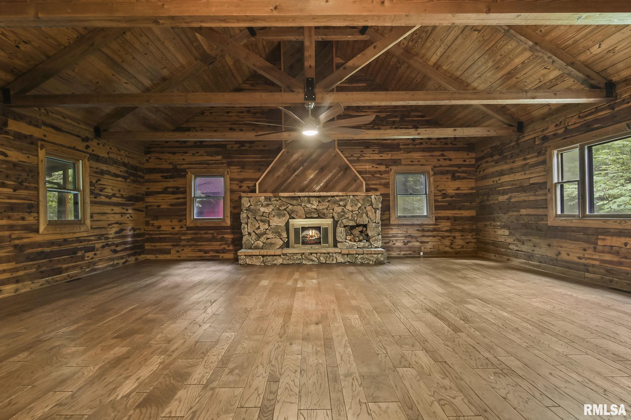 22950 Greenpass Road Athens, IL 62613 - Photo 18 of 53 Gallery Image 18