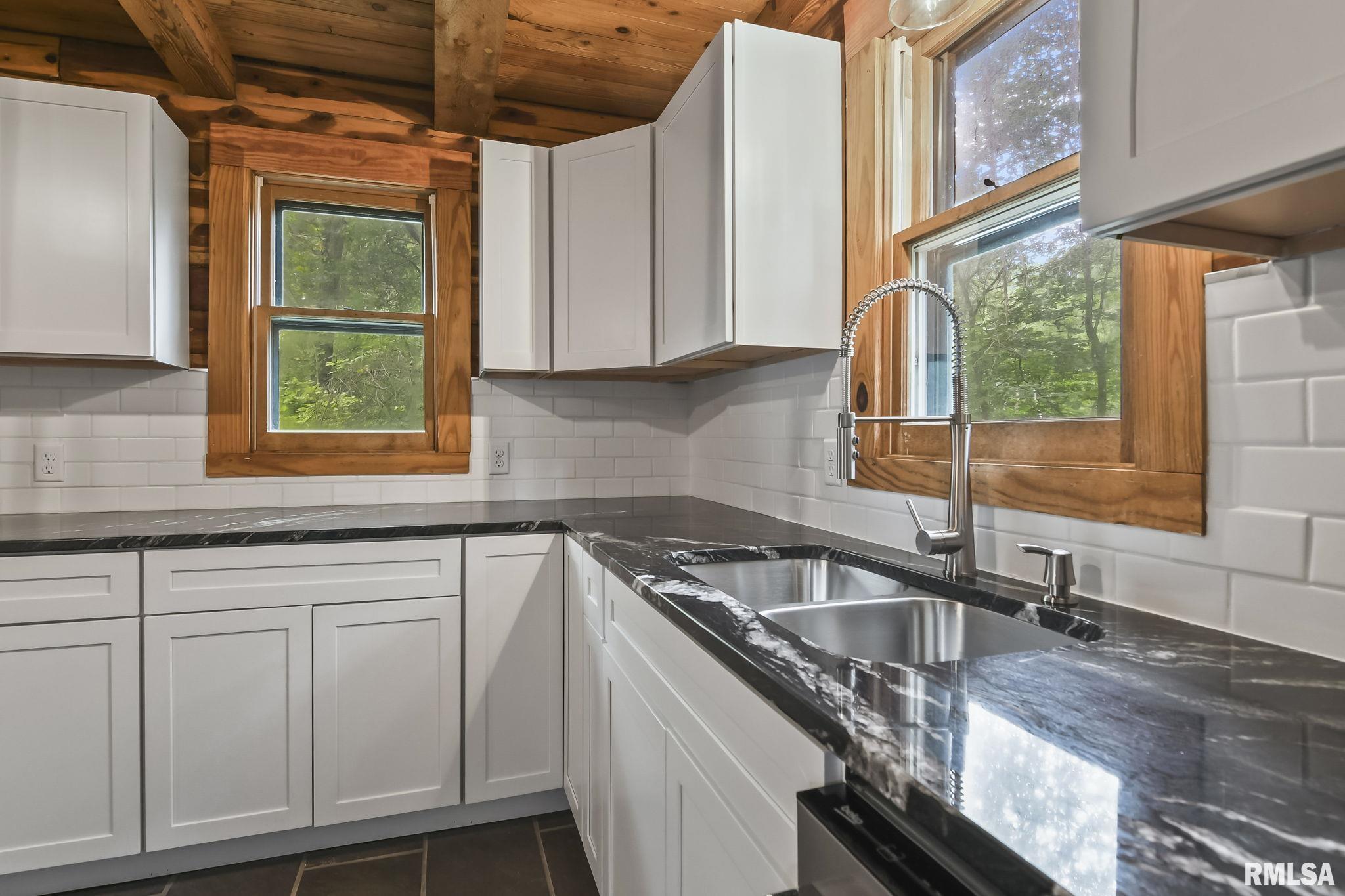 22950 Greenpass Road Athens, IL 62613 - Photo 21 of 53 Gallery Image 21