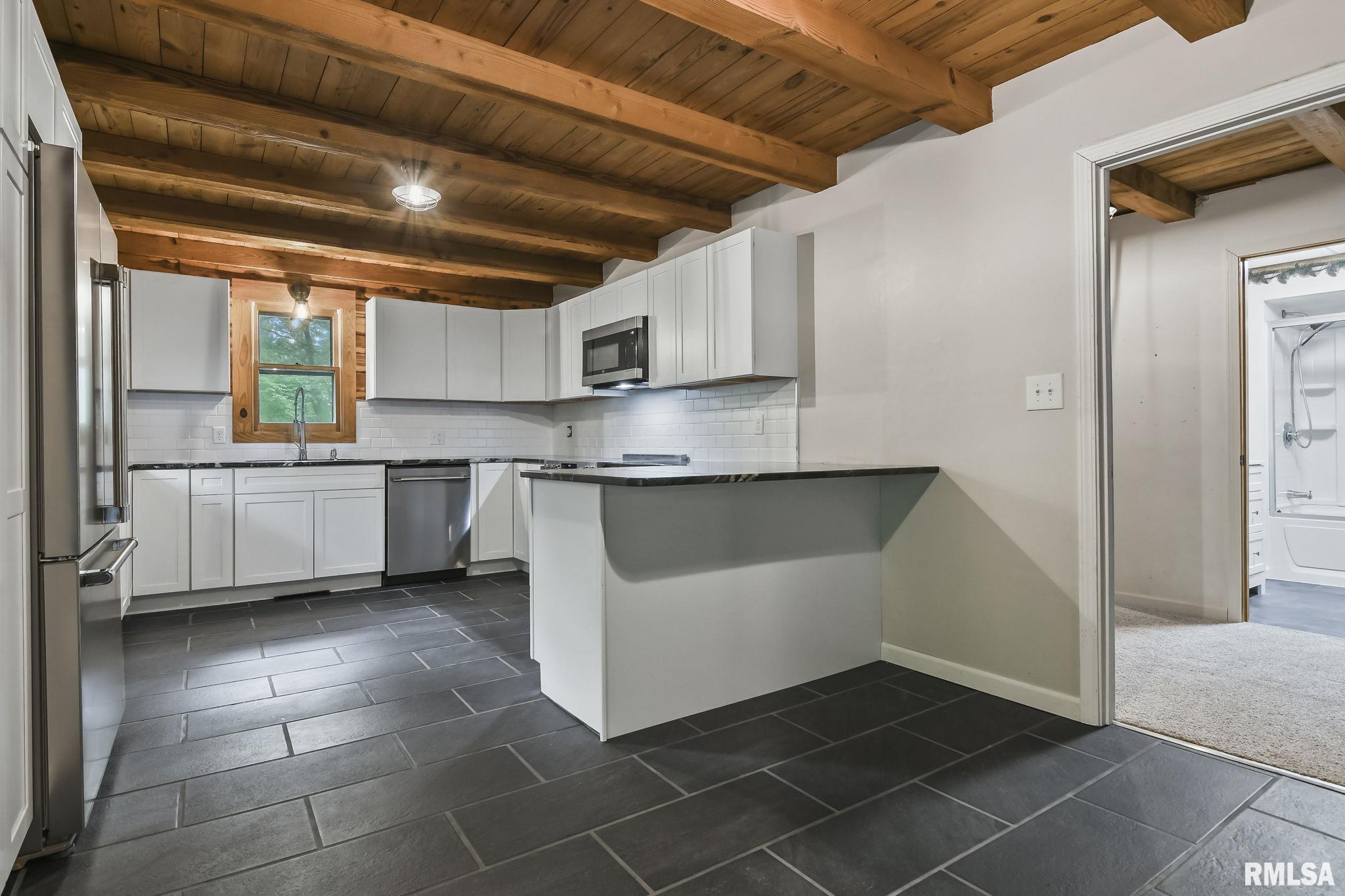 22950 Greenpass Road Athens, IL 62613 - Photo 25 of 53 Gallery Image 25