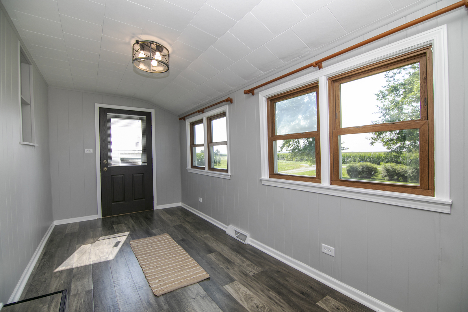 394 3000 North Road Clifton, IL 60927 - Photo 11 of 24 Gallery Image 11